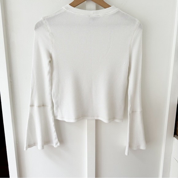 THE RANGE white waffle knit trumpet long sleeve shirt - Picture 2 of 4